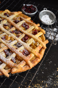 Apple, cranberry and almond tart apple