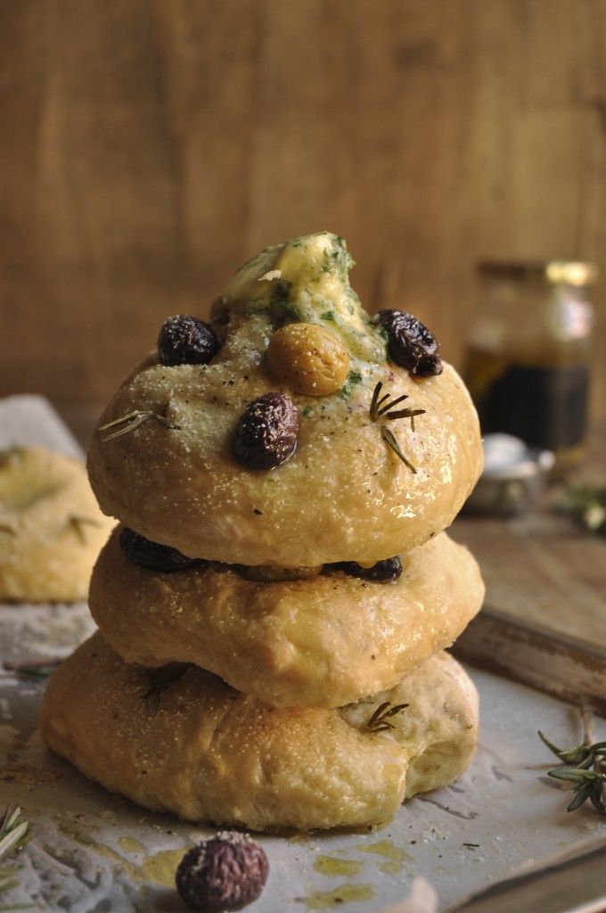 Olive focaccia 