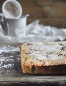 Delicious Blondies with White Chocolate Delicious Blondies