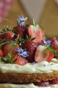 Hot Milk Vanilla Sponge Cake with Mousse and Strawberries hot milk vanilla sponge cake