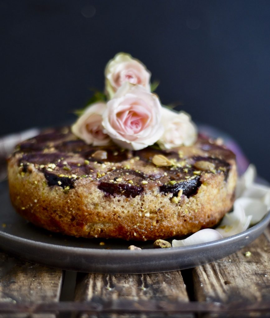 Fig and Almond Yogurt Cake