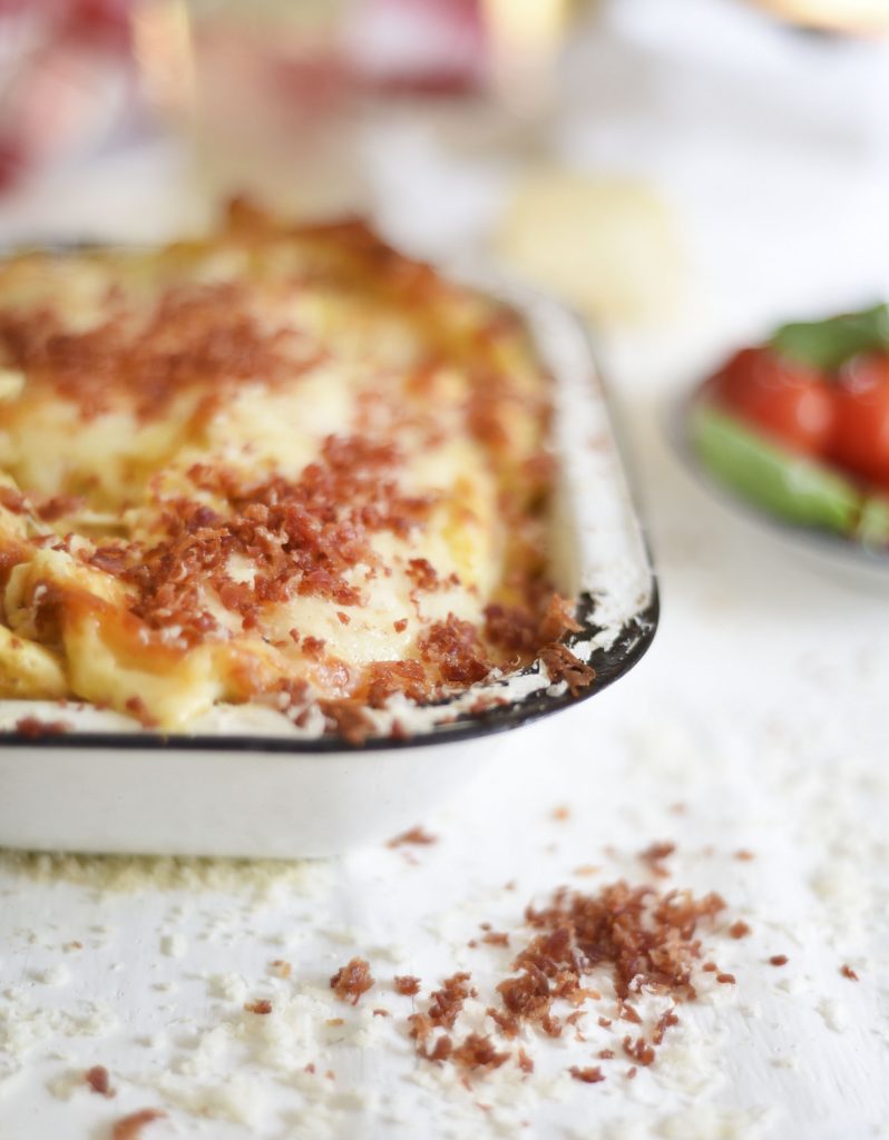 Mac n Cheese with Panchetta Crumbs
