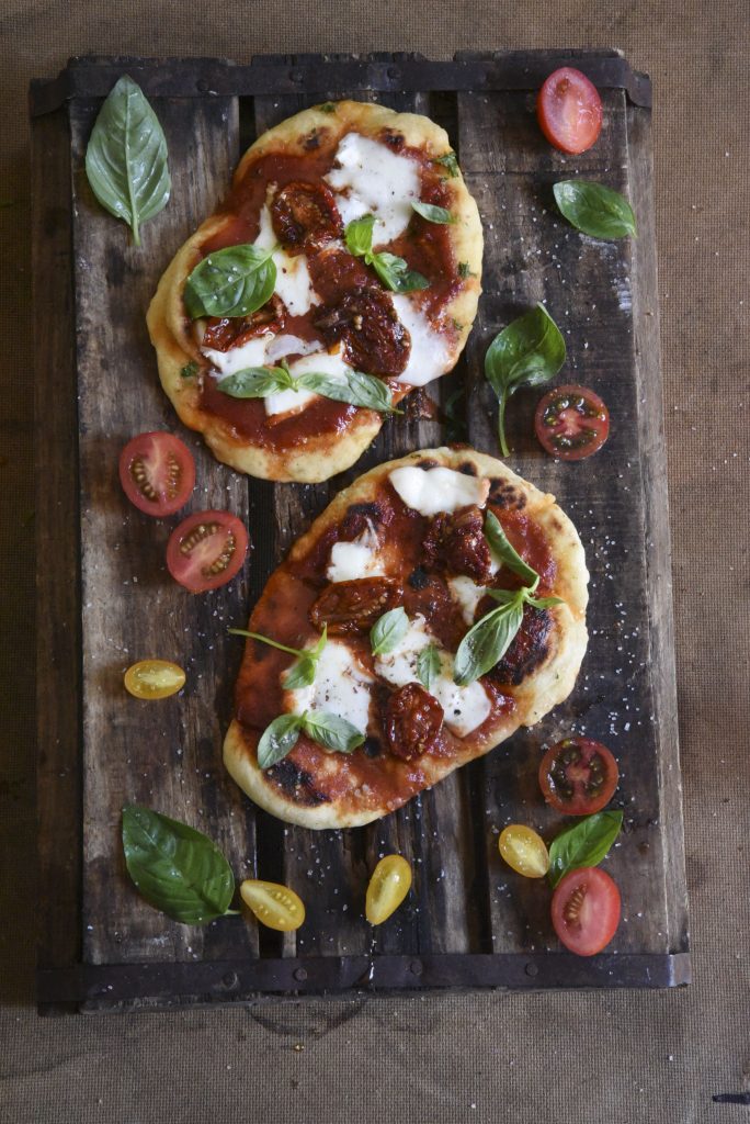 Super Easy Naan Pizzas