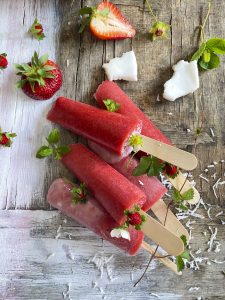 Strawberry Coconut Ice Lollies Strawberry Coconut Ice Lollies