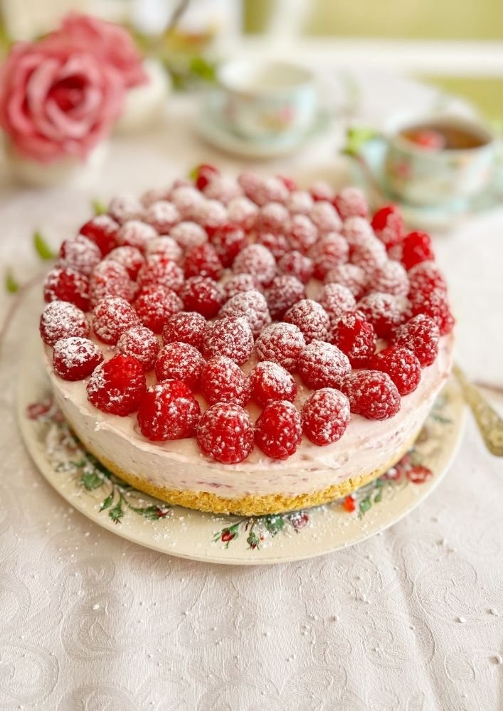 No-Bake Raspberry Cheesecake